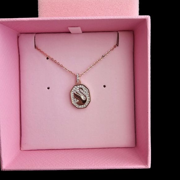 Signum pendantSwan, Long, White, Rose gold-tone plated - Picture 6 of 6